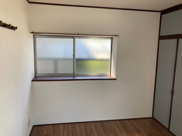コットンハウス南福岡の居間・リビング|同建物別部屋 現況優先
