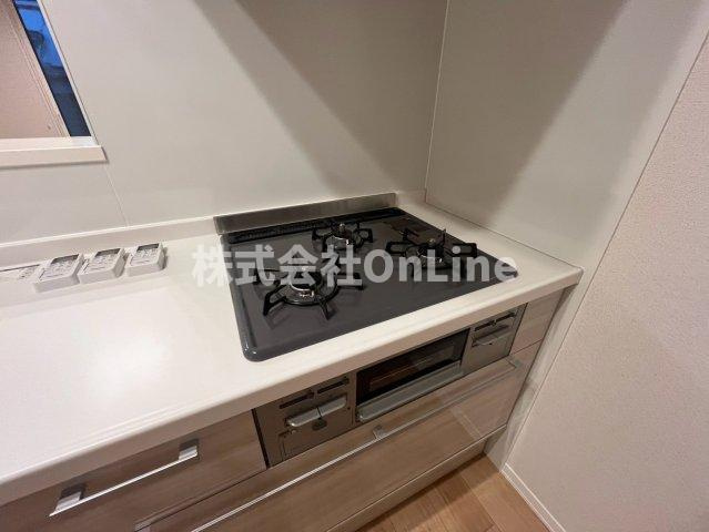 八尾市渋川町４丁目のアパートのキッチン