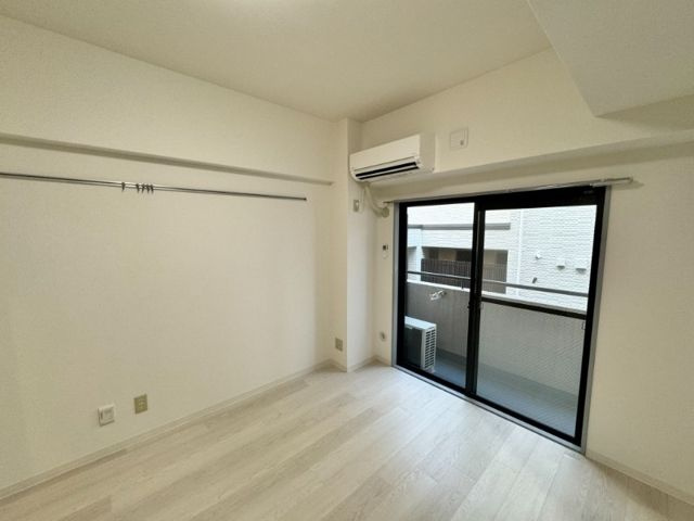 アンダルシア市川(A-025)の居間・リビング