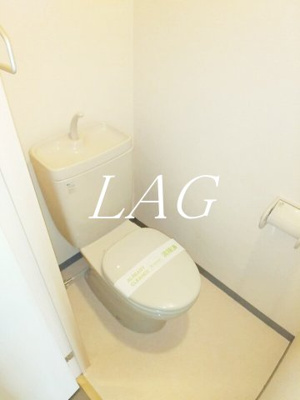 【トイレ】 | メゾンドヴィル | トイレです。