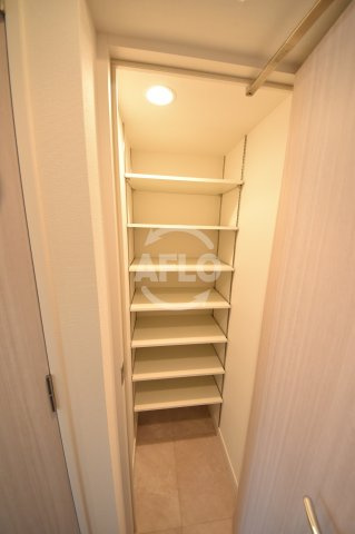 S-RESIDENCE福島Grandeの玄関|S-RESIDENCE福島Grande　玄関収納