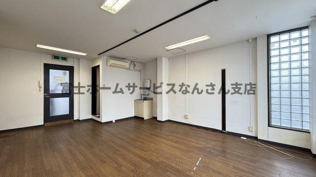 豊栄ビルの内装