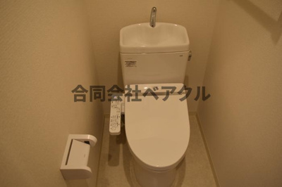 【トイレ】 | CHAINON城南 | 落ち着いた色調のトイレです