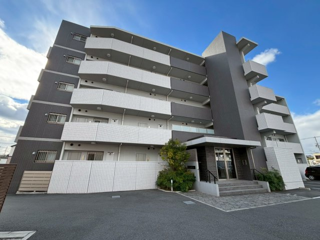 エスペーロ新在家の外観