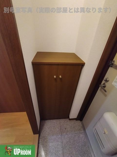 プラムの玄関