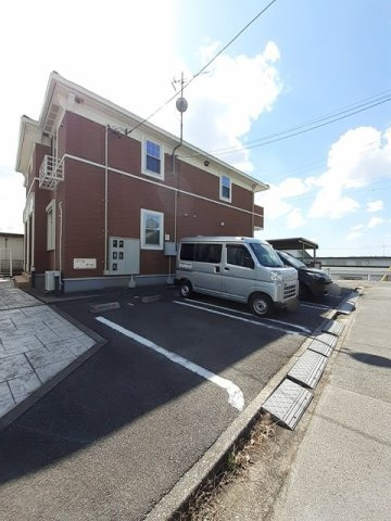 アーデントの駐車場|カースペースがあります