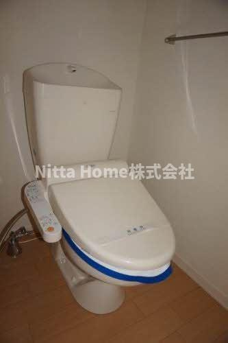 福知山市土師新町１丁目のアパートのトイレ|暖房洗浄付きのトイレを設置しております◇