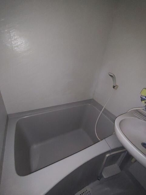 第8白子ビルの浴室|他部屋参考写真