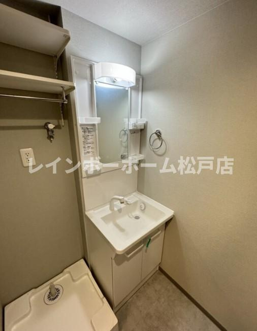 robot home根本Bの洗面所