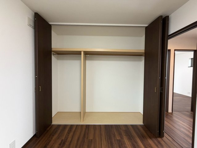 狭山市笹井1丁目中古戸建の収納
