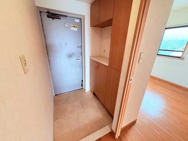 中古マンション  シャリエ三島松が丘の玄関
