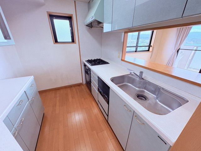 中古マンション  シャリエ三島松が丘のキッチン