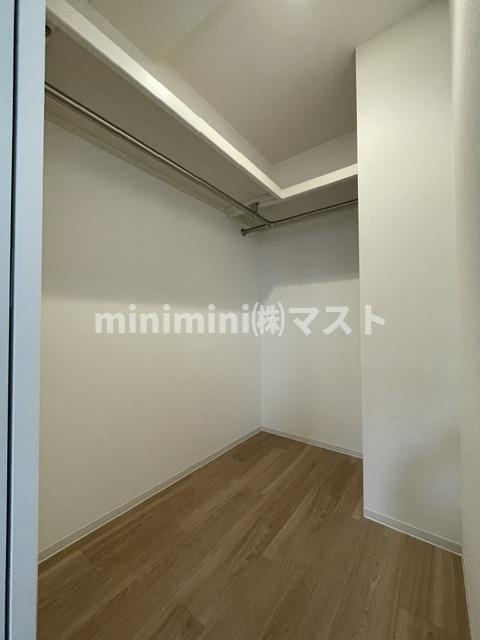 セレニテ谷町六丁目アリエの収納