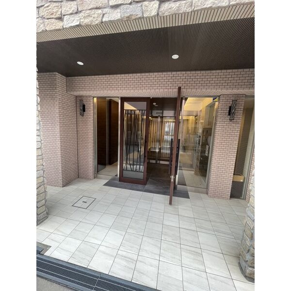 Mon maison 1のエントランス