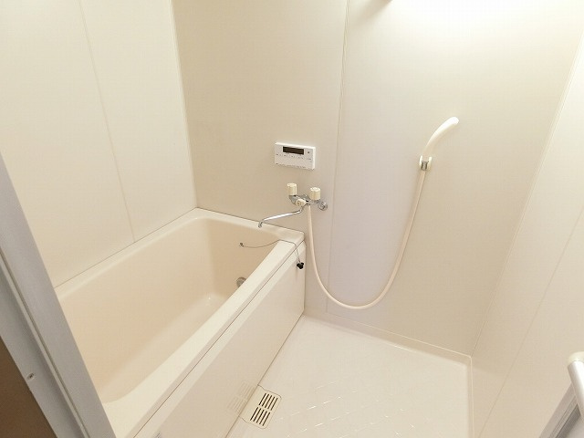 守屋ハイツの浴室|※別部屋のイメージ写真です。