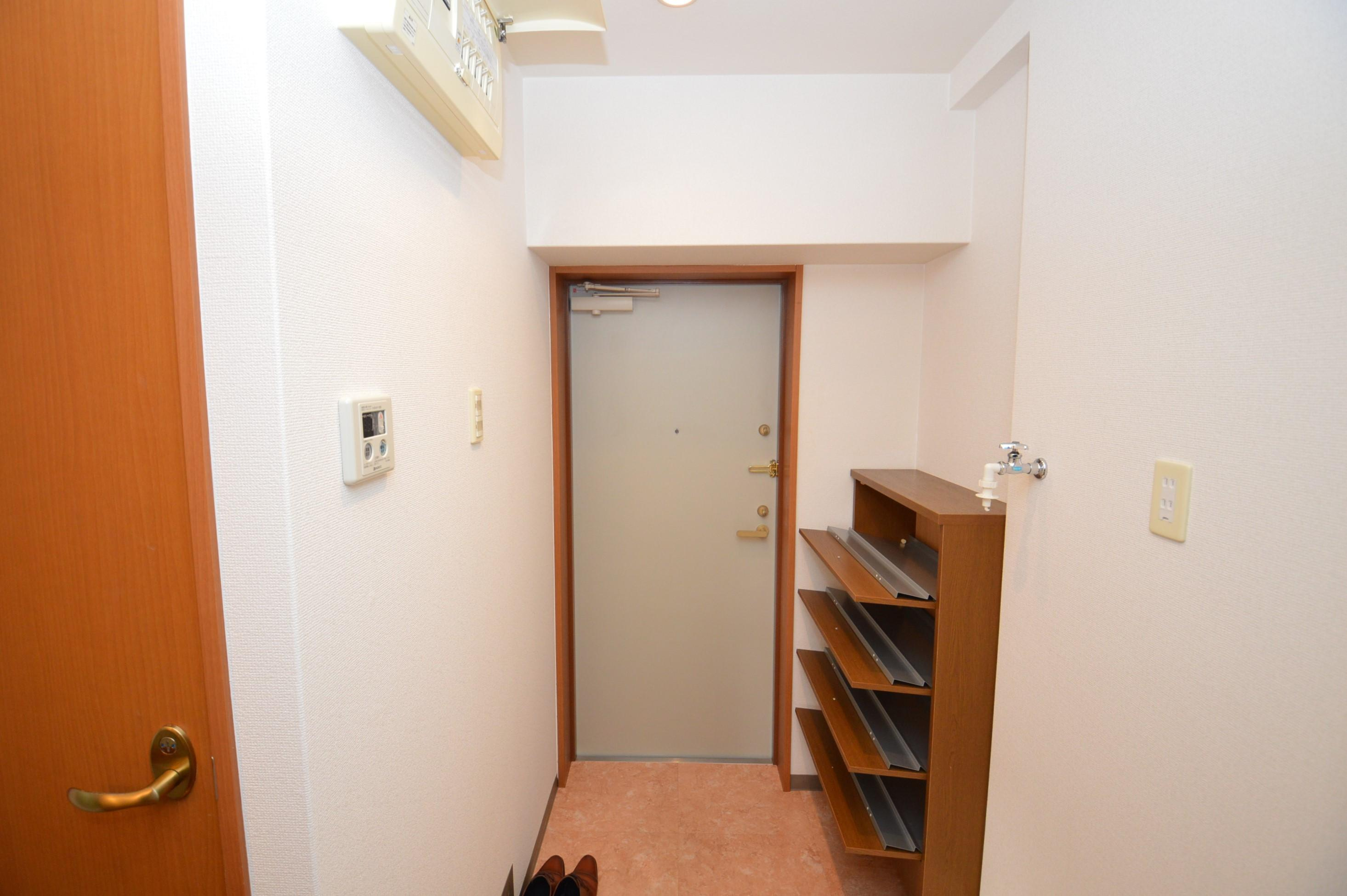 グランディール壱番館の玄関|（参考）他室の写真を使用しています。現況優先となります。