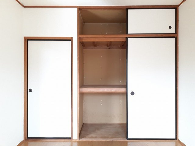 常見ハイツの収納|収納豊富です