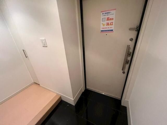 ベイクレストタワーの玄関