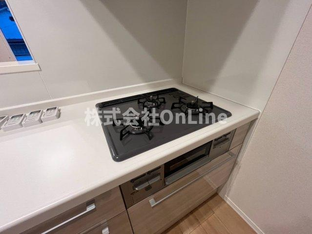 八尾市渋川町４丁目のアパートのキッチン