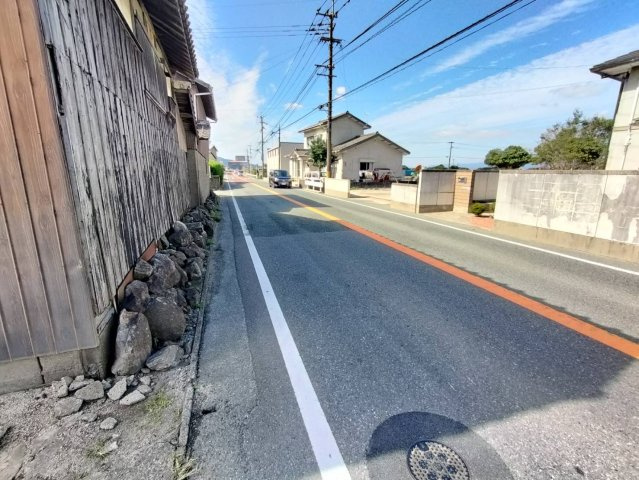 久留米市草野町売地の前面道路含む現地写真
