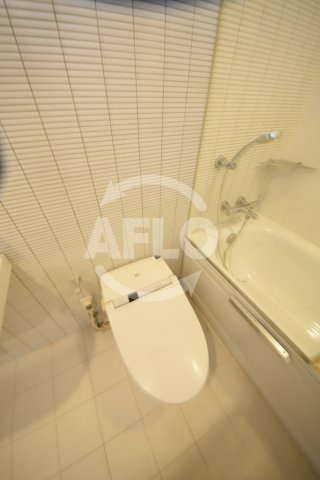 アーバンフラッツ湊町のトイレ|La Douceur湊町（旧：匠空ミナトマチ）　トイレ