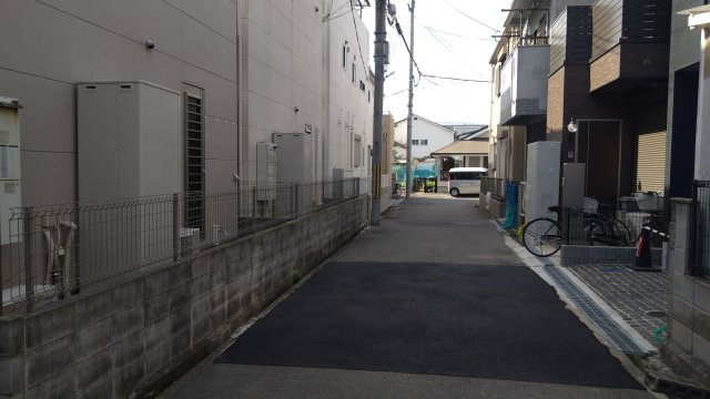 尼崎市瓦宮　新築戸建の前面道路含む現地写真