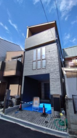 尼崎市瓦宮　新築戸建の外観