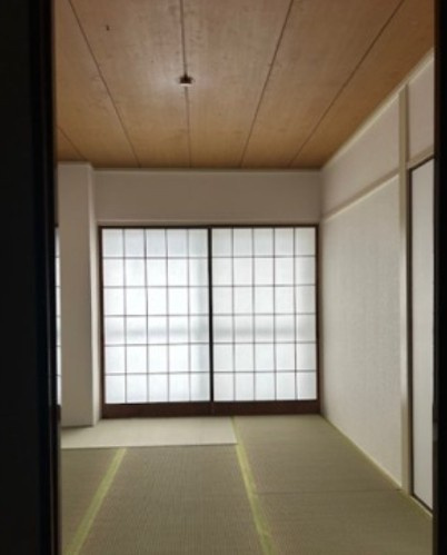 ソフト第一河辺マンションの和室