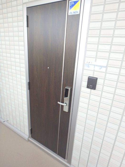 リジエール西仙北の玄関