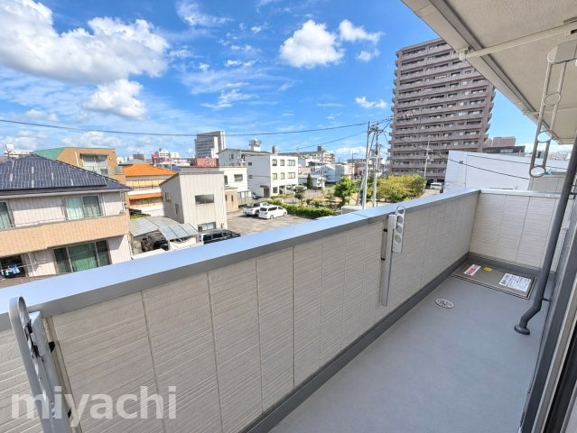 メゾン沖浜のバルコニー