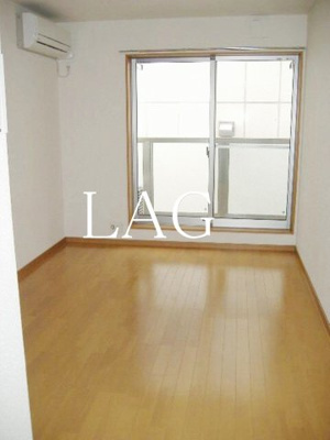 【居間・リビング】 | ミニヨン石橋 | 洋室のお部屋です。
