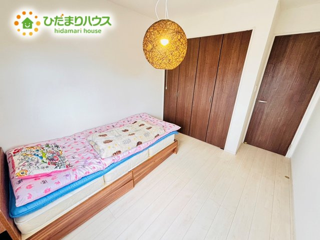 上尾市大谷本郷　中古戸建の洋室