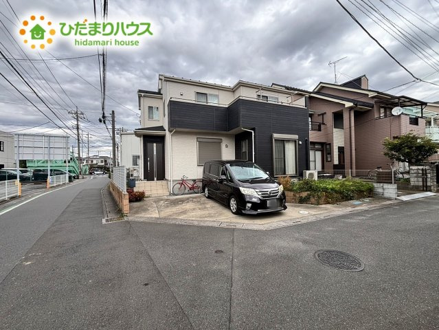 上尾市大谷本郷　中古戸建の駐車場|加工前