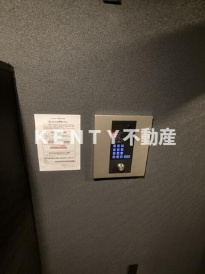 【エントランス】 | ｔｒｉａｓ５３１ | 毎日通るエントランスはこのようになっています