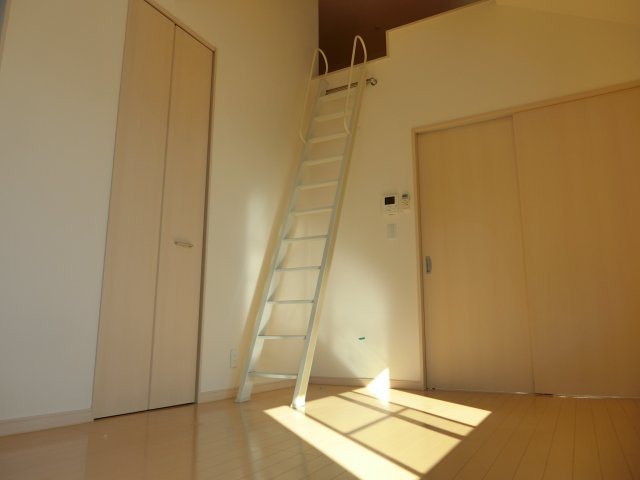 【寝室】