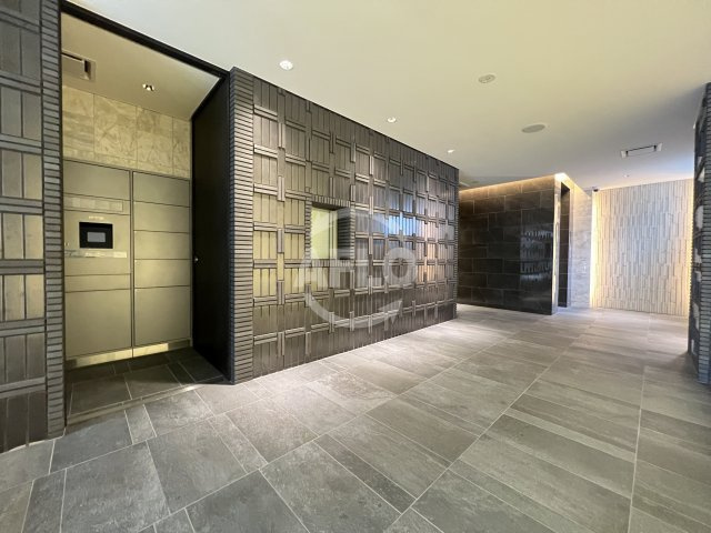 プレミアムコート阿波座WESTのロビー|プレミアムコート阿波座WEST　ロビー
