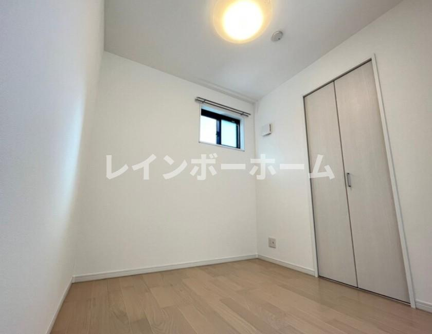 ルアナメゾン馬橋02の寝室|落ち着いて過ごせるお部屋なので、寝室にいかがでしょうか