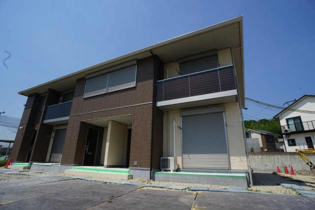 ラテール平城Ｂ棟