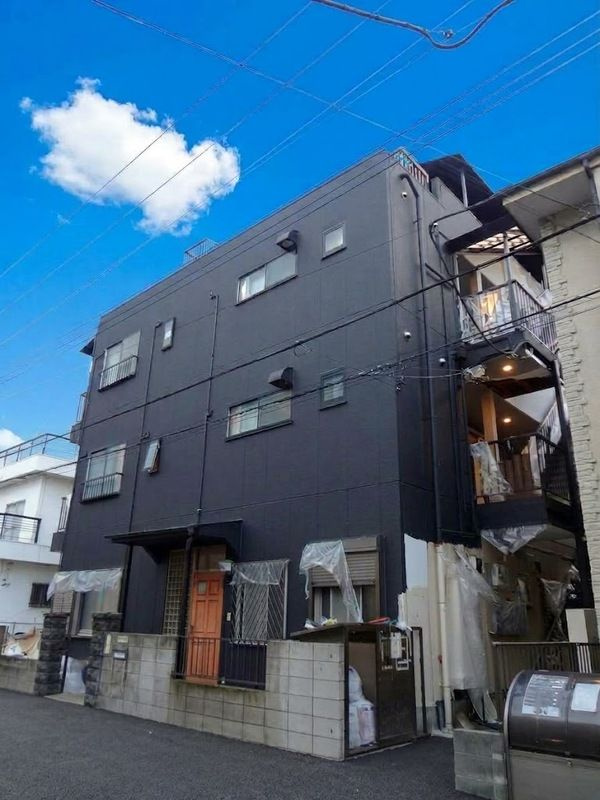 藤マンションの外観