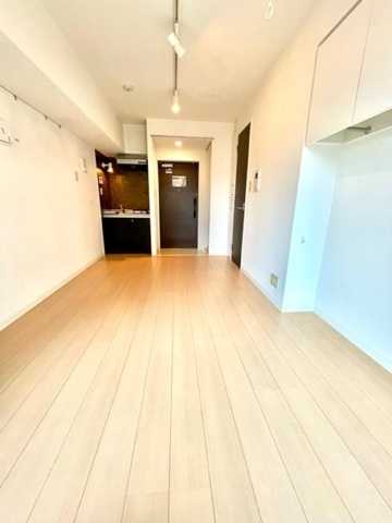 新品家具付きマンション市谷薬王寺町8(KaGood東京)の洋室
