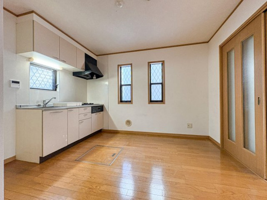 【居間・リビング】 | 関町ユキハイツ | 6.6帖のきれいなDK。
