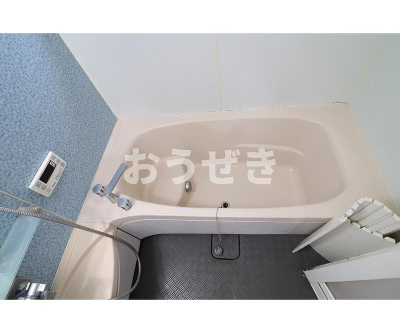 磯子区滝頭2丁目貸家2号棟の浴室