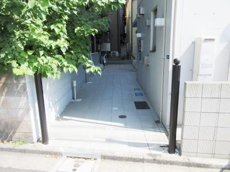 プラハ駒込のエントランス