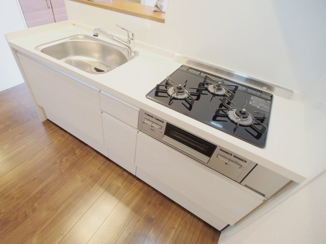 ソフィア大通のキッチン