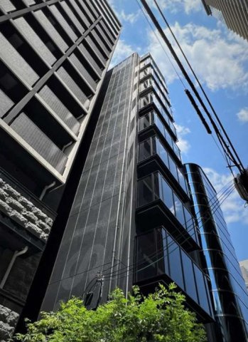 大阪市中央区南本町１丁目の店舗事務所の外観