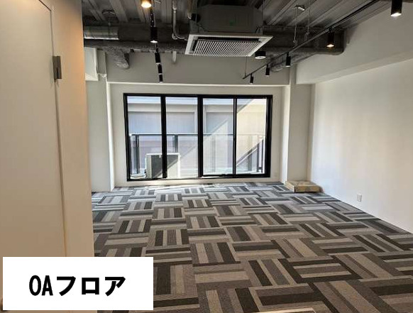 大阪市中央区南本町１丁目の店舗事務所の内装