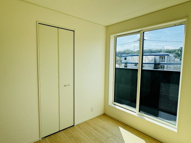 八王子市　宮下町　新築一戸建て　５期の洋室|～2階4.5帖の洋室～