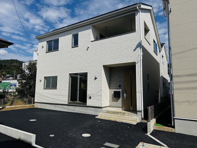 八王子市　宮下町　新築一戸建て　５期の外観|～太陽光発電設備が標準搭載・省エネ性能認定　2台駐車可能　小中学校徒歩5分～