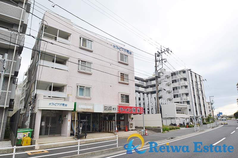 オクトピア汐見台の外観