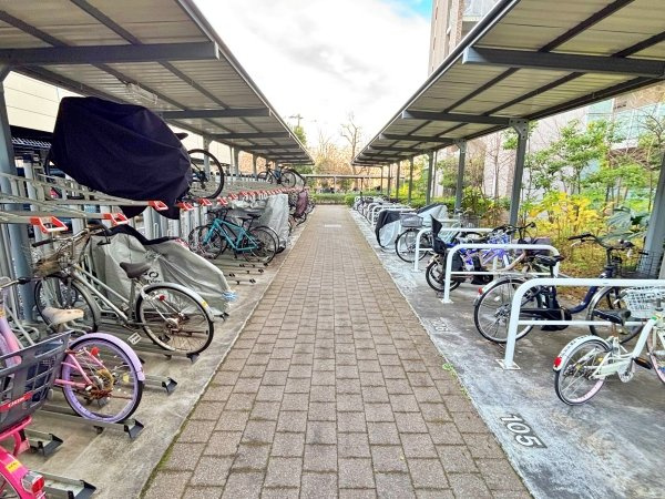 自転車置場部分
